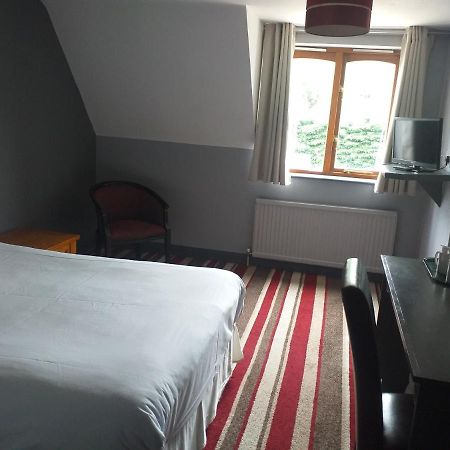 The Airman Hotel Шефорд Экстерьер фото