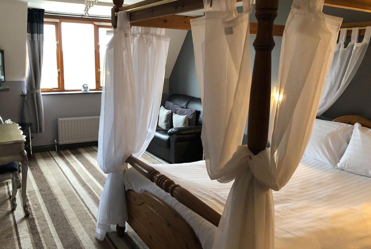 The Airman Hotel Шефорд Экстерьер фото