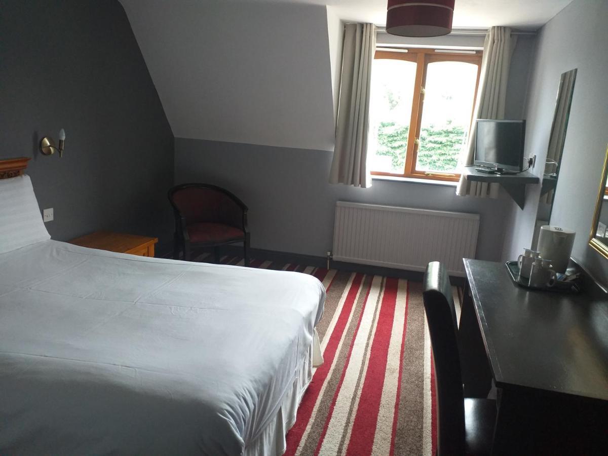 The Airman Hotel Шефорд Экстерьер фото